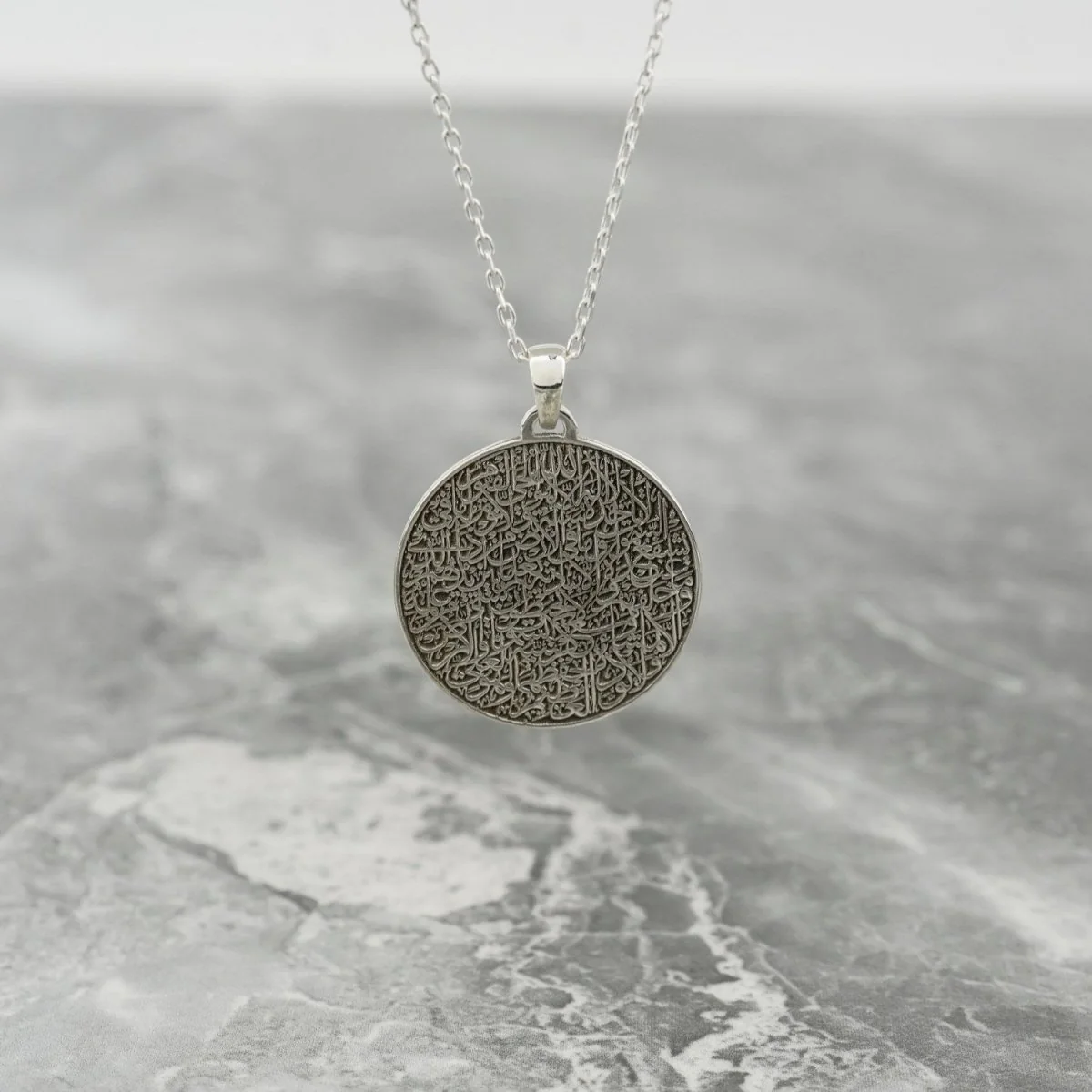 Ayatul Kursi Round Muslim Jewelry - 18K Gold Plated Silver Pendant - Image 12