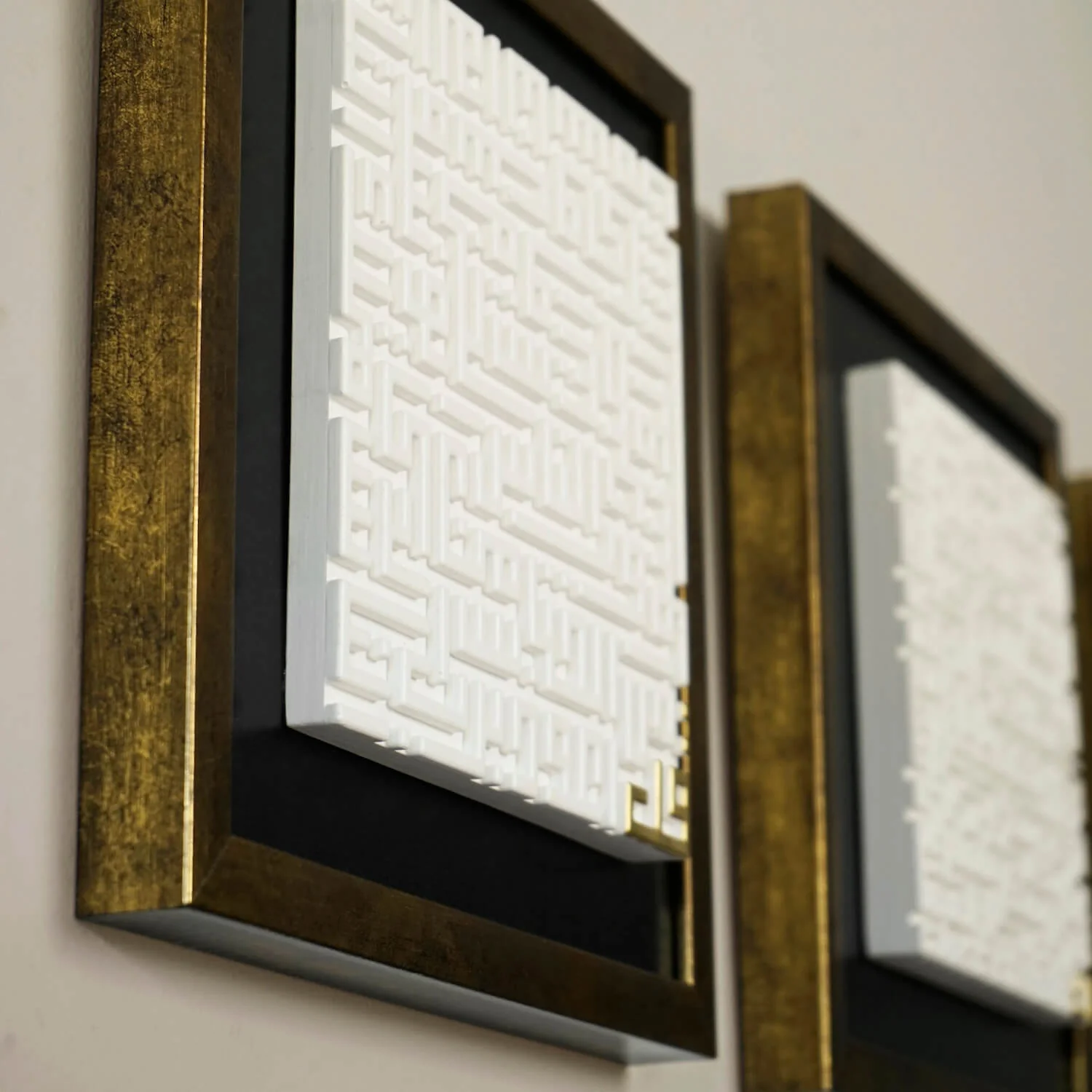Ayatul Kursi, Surah Al-Falaq and Surah An-Nas Kufic Set - 3D Stonecast Islamic Wall Art - Image 11