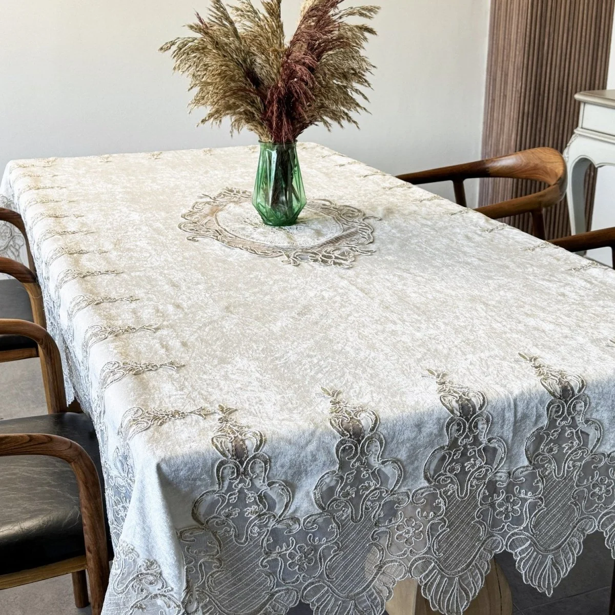 Embroidered Rectangular Tableclot - Elegant Dining Table Decor