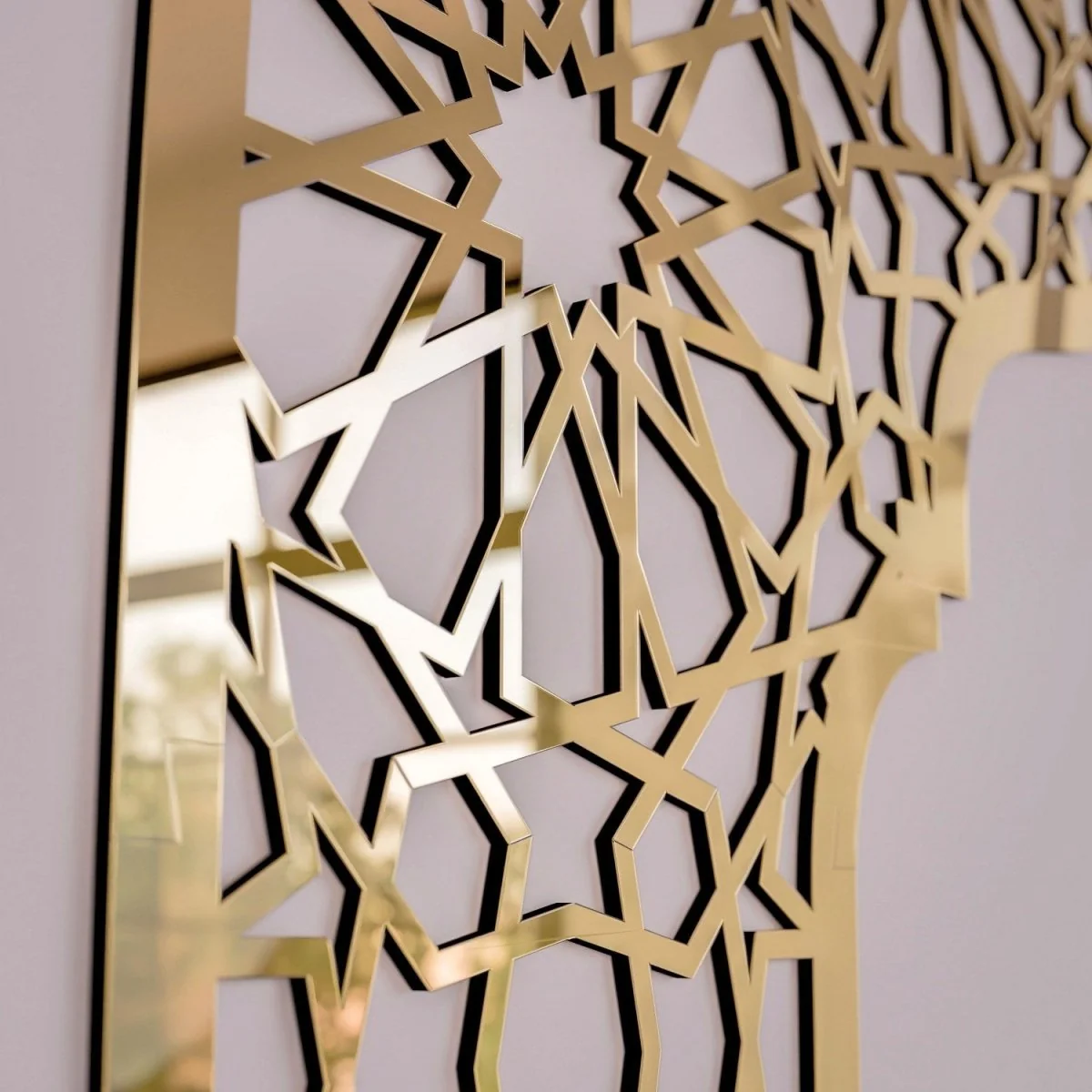 Mihrab Wooden Muslim Home Decor – Prayer Room Ideas | Islamic Wall Art - Image 12