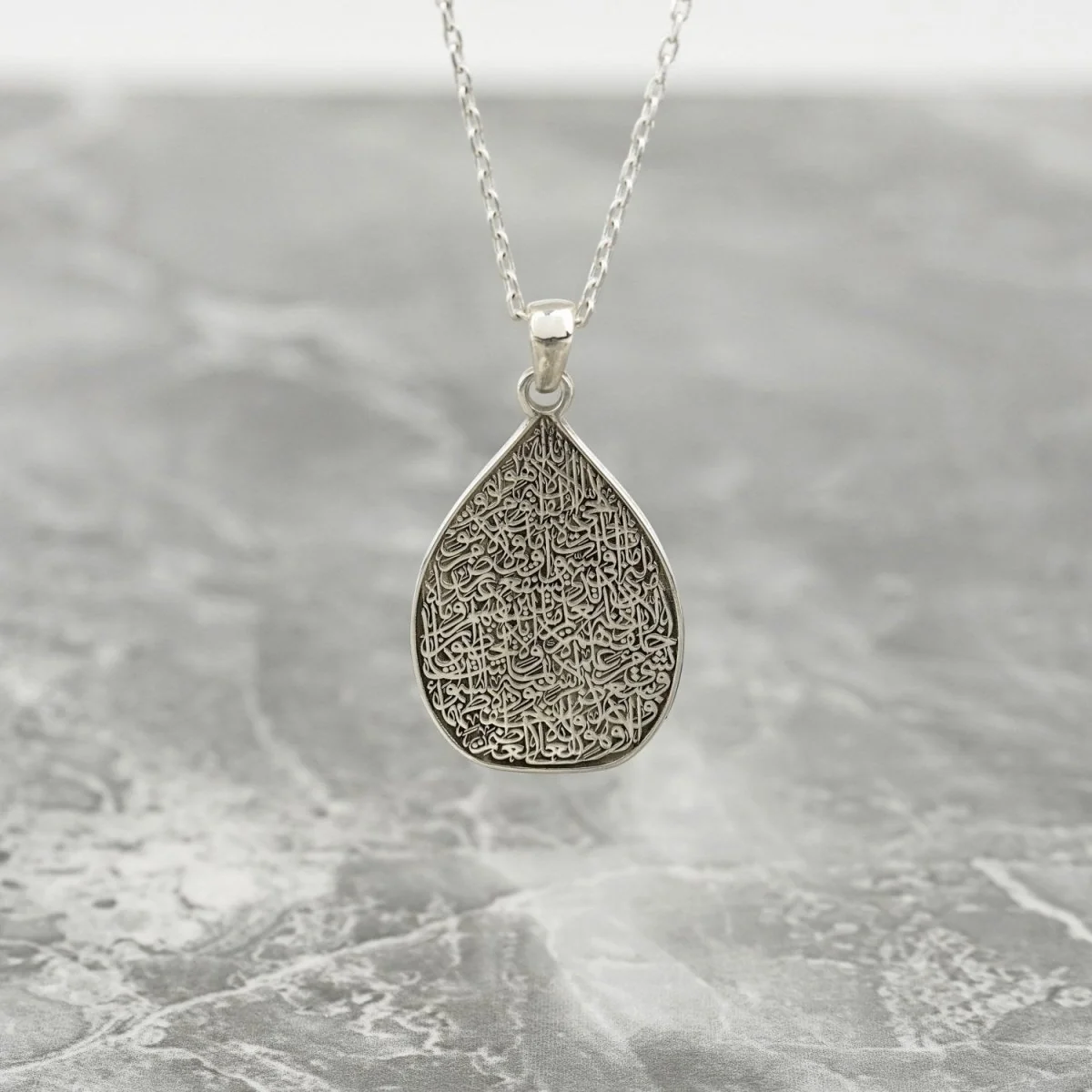 Teardrop Ayatul Kursi Muslim Jewelry - 18K Gold Plated Silver Pendant - Image 10